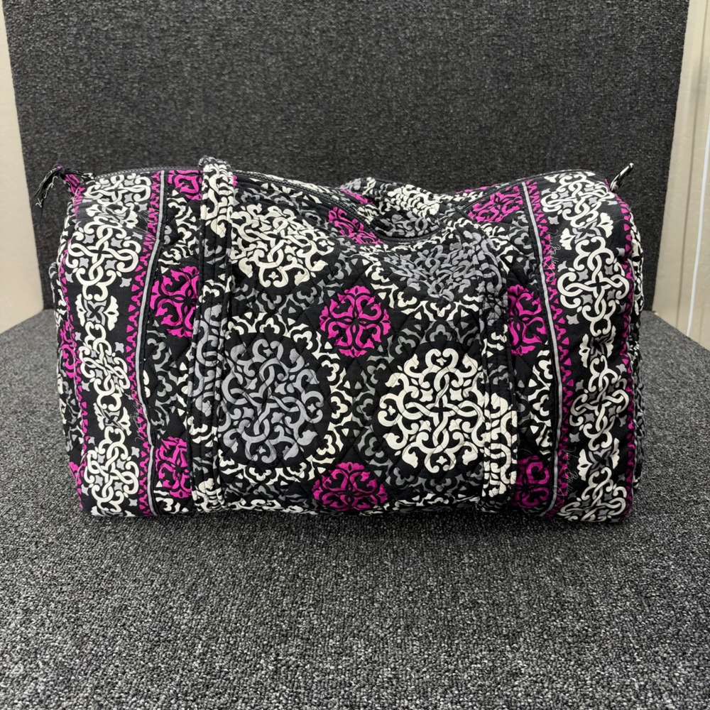 Vera Bradley Quilted Cotton Duffle Bag Medallion Pink Black White good travel